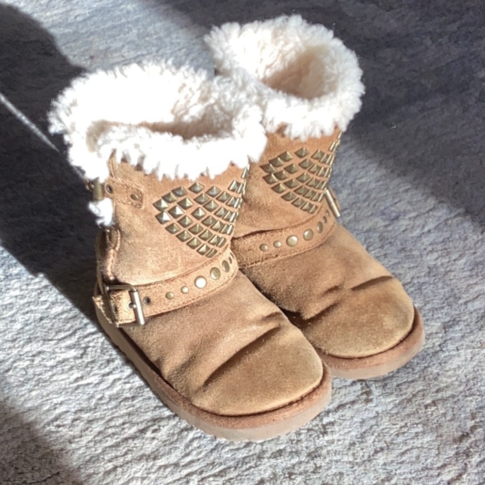 Ugg Boots With Stud Detail 10 Toddler